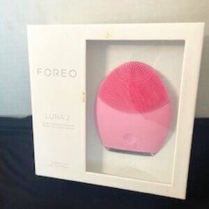 Foreo Luna 2 Mini Facial Cleansing Massager Brush with Charger